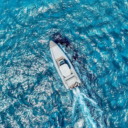 Golden With Private Pool Βίλα