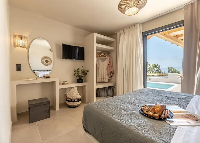 Golden With Private Pool Villa Vívlos