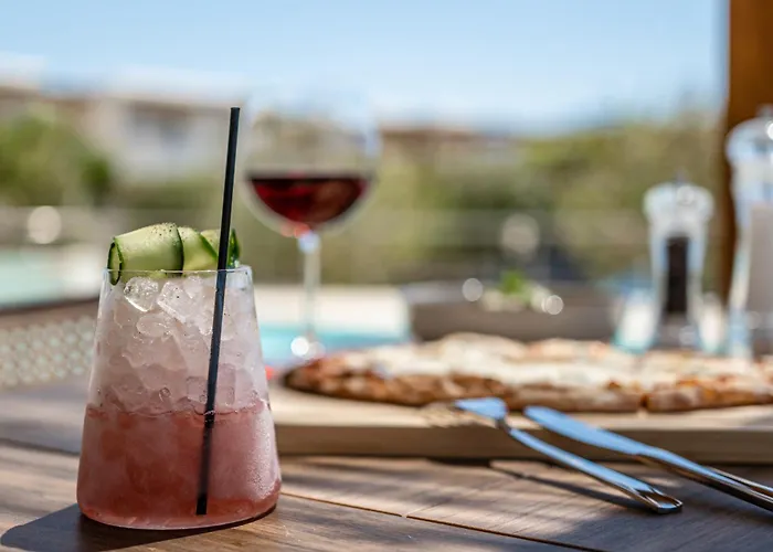 Golden With Private Pool Villa Vívlos